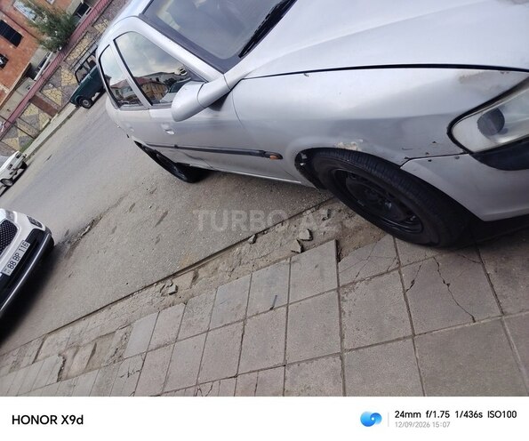 Opel Vectra 1996, 295,000 km - 1.6 л - Quba