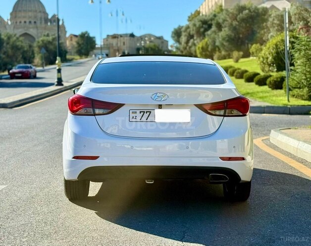 Hyundai Avante 2014, 250,000 km - 1.6 l - Bakı