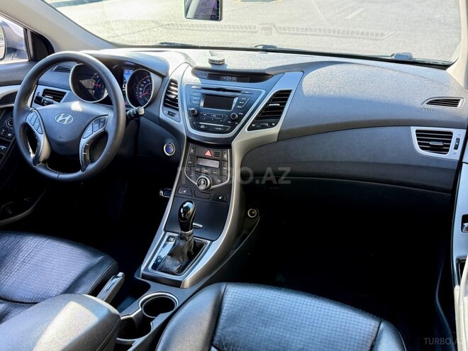 Hyundai Avante 2014, 250,000 km - 1.6 l - Bakı