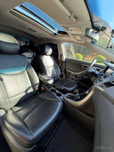 Hyundai Avante 2014, 250,000 km - 1.6 l - Bakı