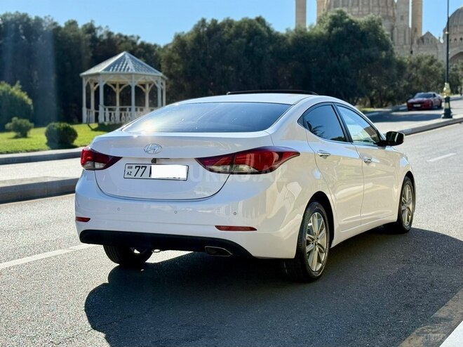 Hyundai Avante 2014, 250,000 km - 1.6 l - Bakı