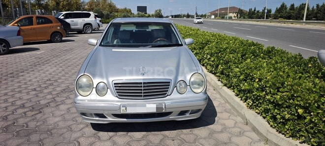 Mercedes E 240 1999, 304,919 km - 2.4 l - Bakı