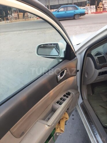 Hyundai Sonata 2006, 370,000 km - 2.0 l - Bakı