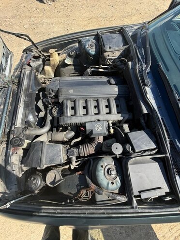 BMW 520 1995, 200,000 km - 2.0 l - Bakı