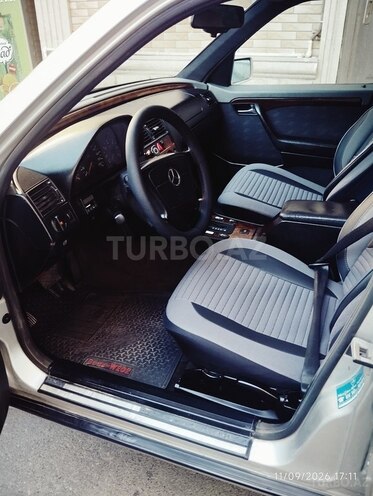 Mercedes C 220 1996, 400,000 km - 2.2 l - Bakı