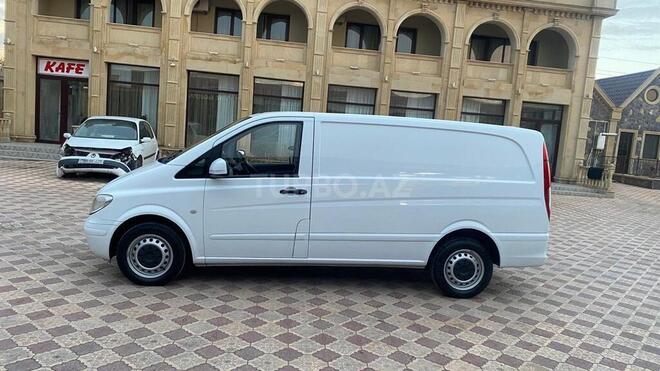 Mercedes  2010, 270,000 km - 2.1 l - Bakı