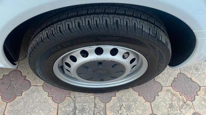 Mercedes  2010, 270,000 km - 2.1 l - Bakı