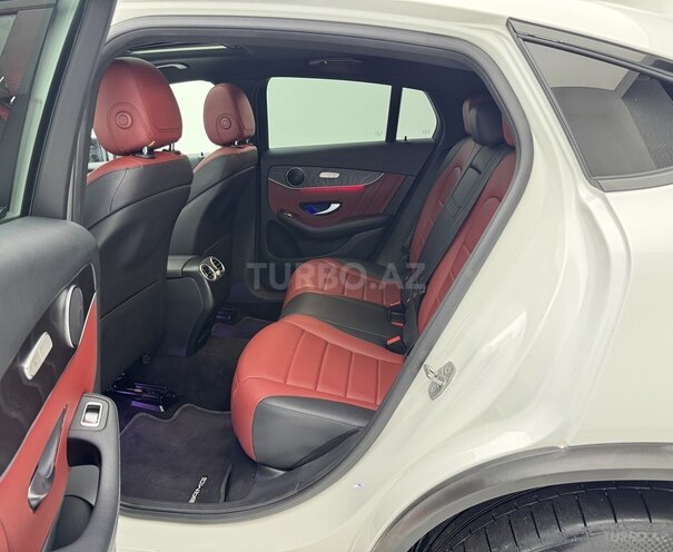 Mercedes GLC 200 4MATIC 2020, 133,400 km - 2.0 l - Bakı