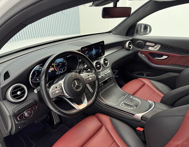 Mercedes GLC 200 4MATIC 2020, 133,400 km - 2.0 l - Bakı