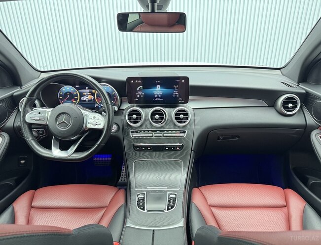 Mercedes GLC 200 4MATIC 2020, 133,400 km - 2.0 l - Bakı