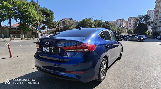 Hyundai Elantra 2017, 107,454 km - 2.0 l - Bakı