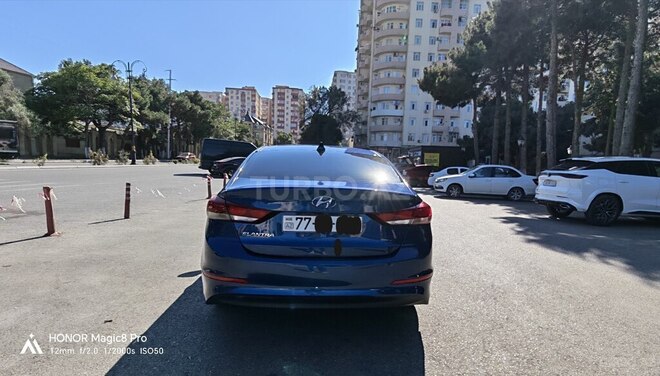 Hyundai Elantra 2017, 107,454 km - 2.0 l - Bakı