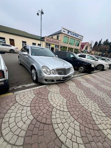 Mercedes E 220 2006, 295,120 km - 2.2 l - Bakı