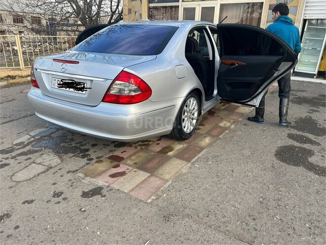Mercedes E 220 2006, 295,120 km - 2.2 l - Bakı