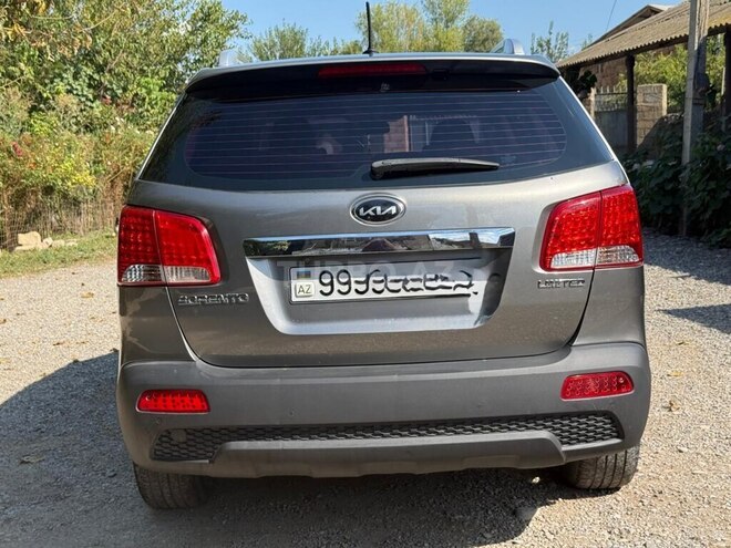 Kia Sorento 2010, 266,000 km - 2.2 л - Bərdə
