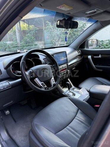 Kia Sorento 2010, 266,000 km - 2.2 л - Bərdə