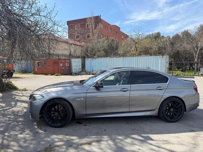 BMW 528 2013, 240,000 km - 2.0 l - Bakı
