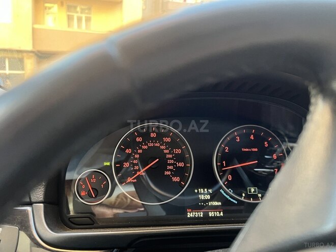 BMW 528 2013, 240,000 km - 2.0 l - Bakı