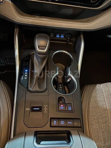 Toyota Highlander 2022, 64,000 km - 2.5 l - Bakı