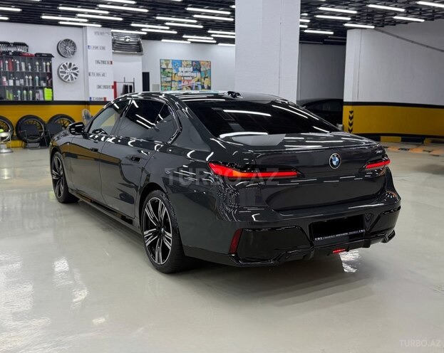BMW 740 2024, 29,000 km - 3.0 l - Bakı