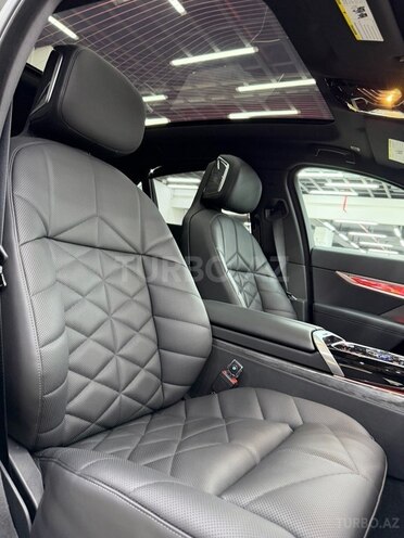 BMW 740 2024, 29,000 km - 3.0 l - Bakı