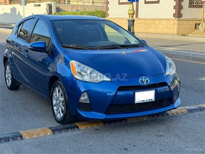Toyota Aqua 2015, 88,000 km - 1.5 l - Bakı