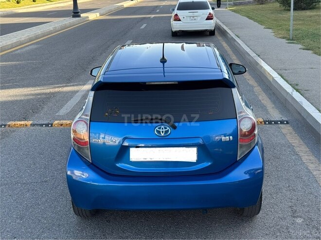 Toyota Aqua 2015, 88,000 km - 1.5 l - Bakı