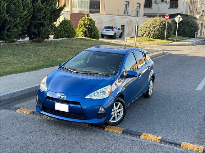Toyota Aqua 2015, 88,000 km - 1.5 l - Bakı