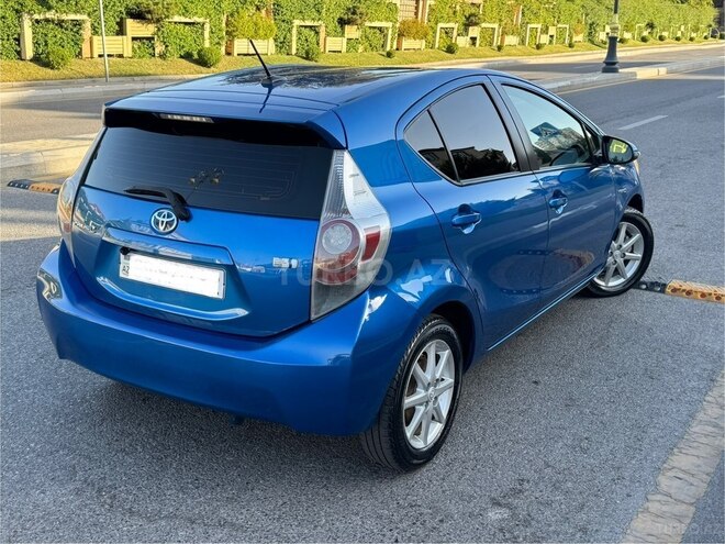 Toyota Aqua 2015, 88,000 km - 1.5 l - Bakı