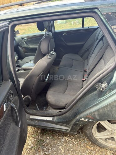 Mercedes E 220 2001, 300,000 km - 2.2 l - Xaçmaz