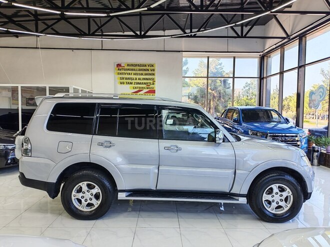 Mitsubishi Pajero 2007, 266,000 km - 3.0 l - Sumqayıt
