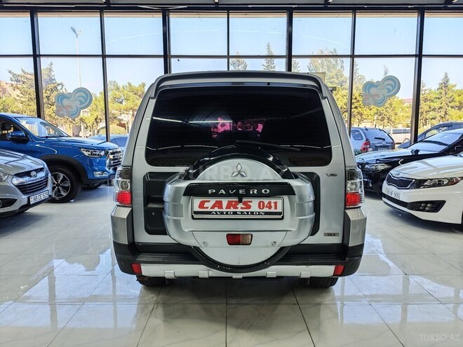 Mitsubishi Pajero 2007, 266,000 km - 3.0 l - Sumqayıt
