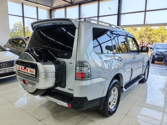 Mitsubishi Pajero 2007, 266,000 km - 3.0 l - Sumqayıt