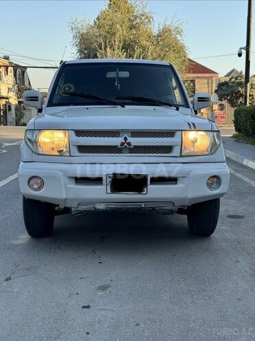 Mitsubishi Pajero io 1999, 335,000 km - 1.8 l - Bakı