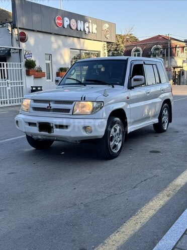 Mitsubishi Pajero io 1999, 335,000 km - 1.8 l - Bakı