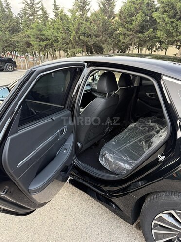 Hyundai Sonata 2025, 30,000 km - 2.0 l - Bakı
