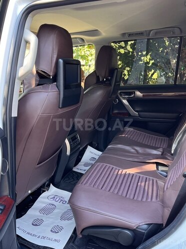 Lexus GX 460 2013, 176,000 km - 4.6 l - Ağcabədi
