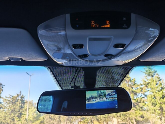 Mercedes  2013, 324,000 km - 2.1 l - Sumqayıt