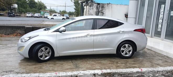 Hyundai Avante 2014, 177,000 km - 1.6 l - Lənkəran