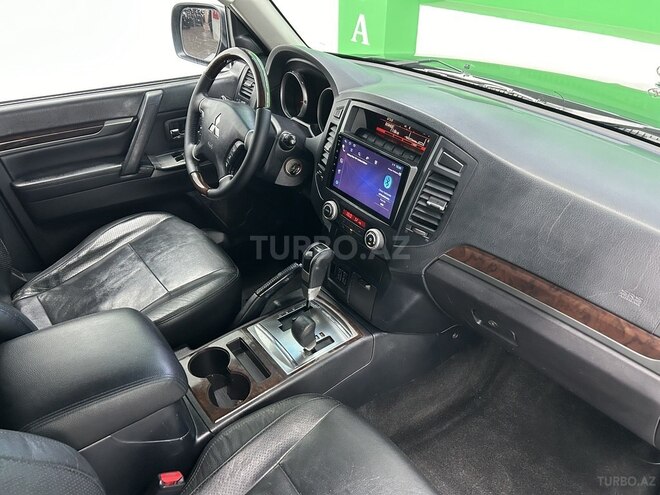 Mitsubishi Pajero 2012, 258,000 km - 3.0 л - Bakı
