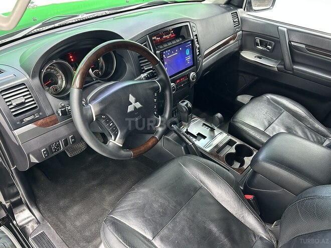 Mitsubishi Pajero 2012, 258,000 km - 3.0 л - Bakı