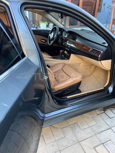 BMW 523 2007, 256,149 km - 2.5 l - Bakı