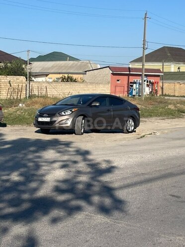 Hyundai Elantra 2015, 189,903 km - 1.8 л - Şabran