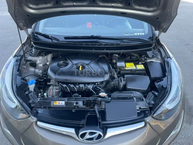Hyundai Elantra 2015, 189,903 km - 1.8 л - Şabran