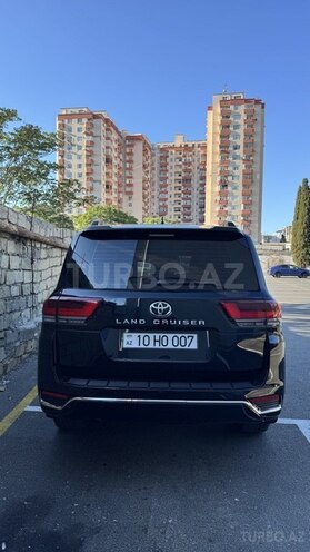 Toyota Land Cruiser 2021, 123,456 km - 3.5 l - Bakı