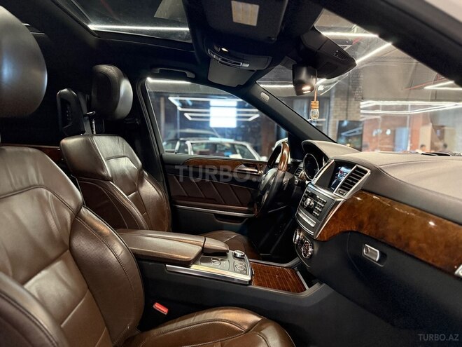 Mercedes GL 500 4MATIC 2013, 298,000 km - 4.7 l - Bakı