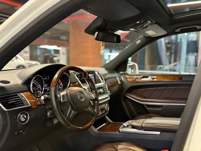 Mercedes GL 500 4MATIC 2013, 298,000 km - 4.7 l - Bakı