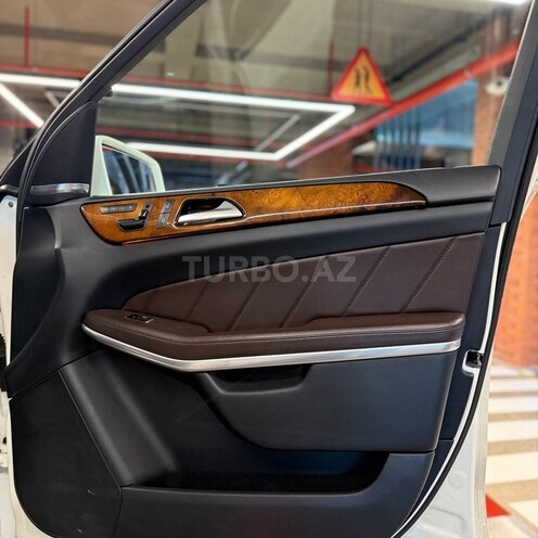 Mercedes GL 500 4MATIC 2013, 298,000 km - 4.7 l - Bakı