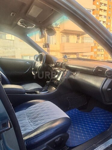 Mercedes C 270 2001, 570,000 km - 2.7 l - Bakı