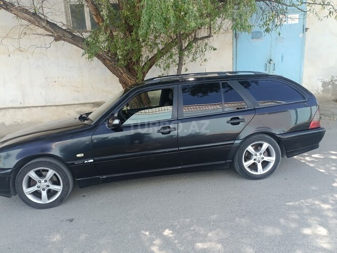Mercedes C 220 1998, 579,780 km - 2.2 л - Sumqayıt